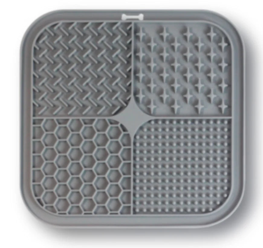 Pet Licking Mat Silicone Pet Food Suction Cup Licking Mat Slow Feeding Mat Anti-Choking Slow Food Basin
