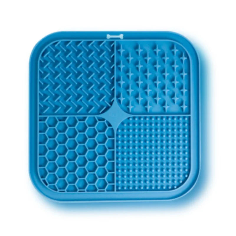 Pet Licking Mat Silicone Pet Food Suction Cup Licking Mat Slow Feeding Mat Anti-Choking Slow Food Basin